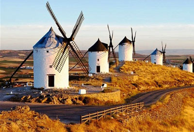 В Андалусии продается старинная мельница